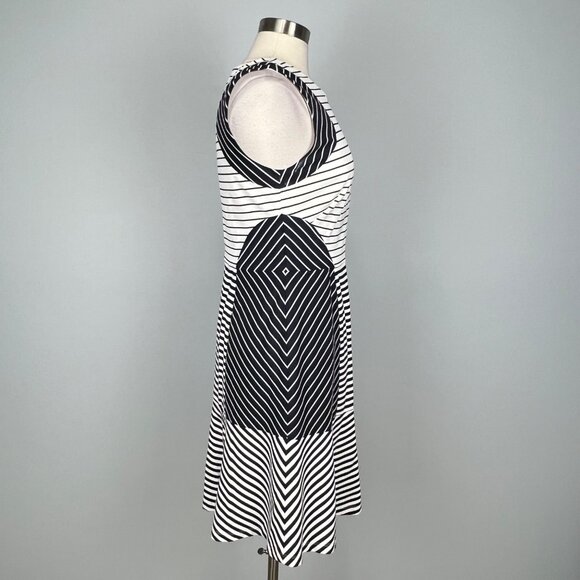 Shoshanna Womens Striped Ruffle Hem Sleeveless Dress Blue White size 8 - Picture 2 of 14